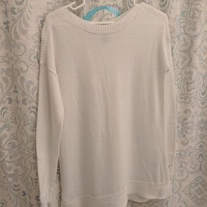White Old Navy Sweater